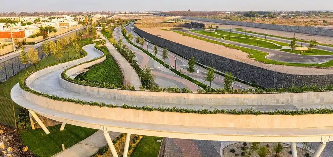Pedestrian bridge